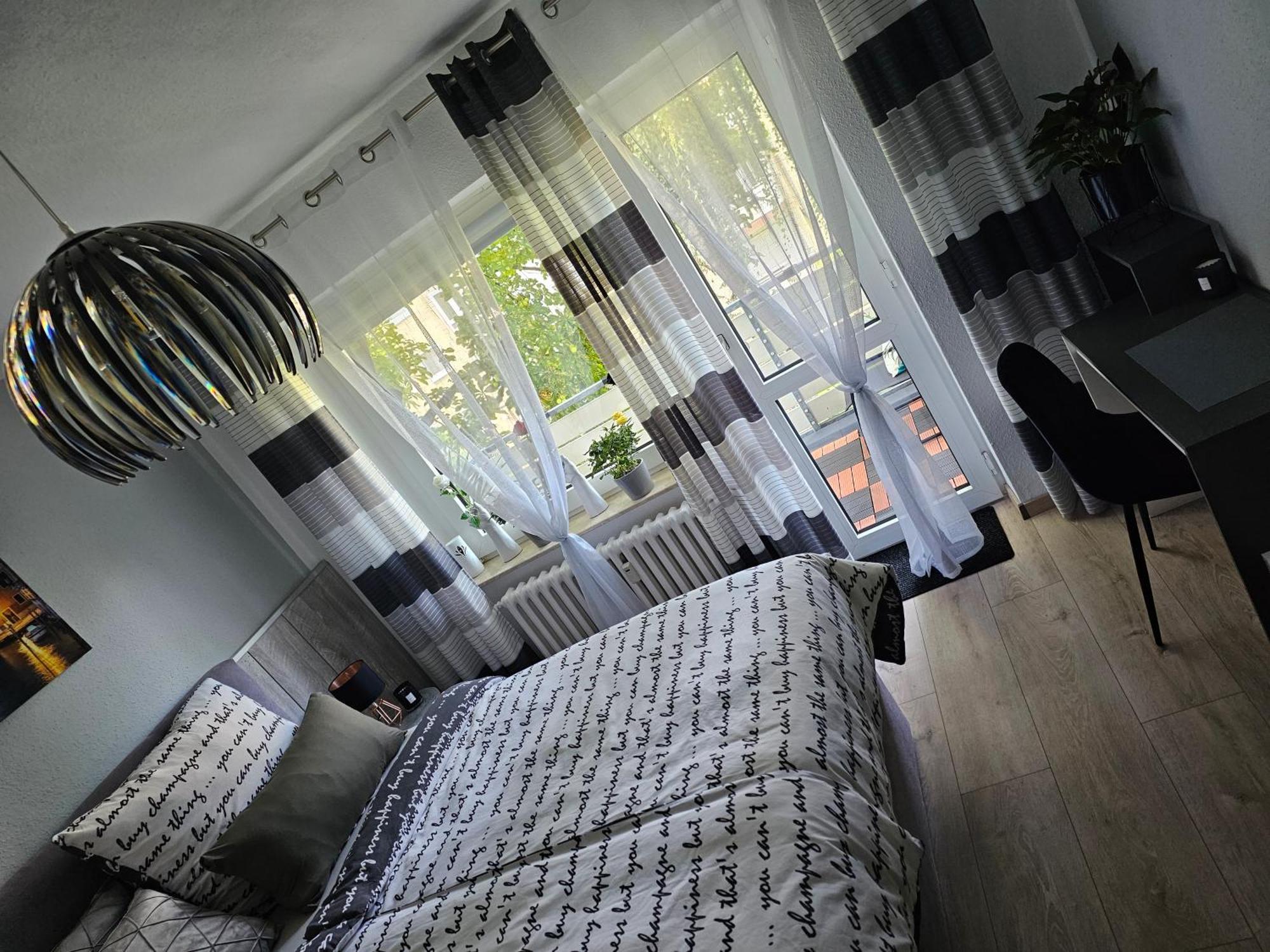 Schlafgut24 Apartment ดอร์ทมุนด์ ภายนอก รูปภาพ