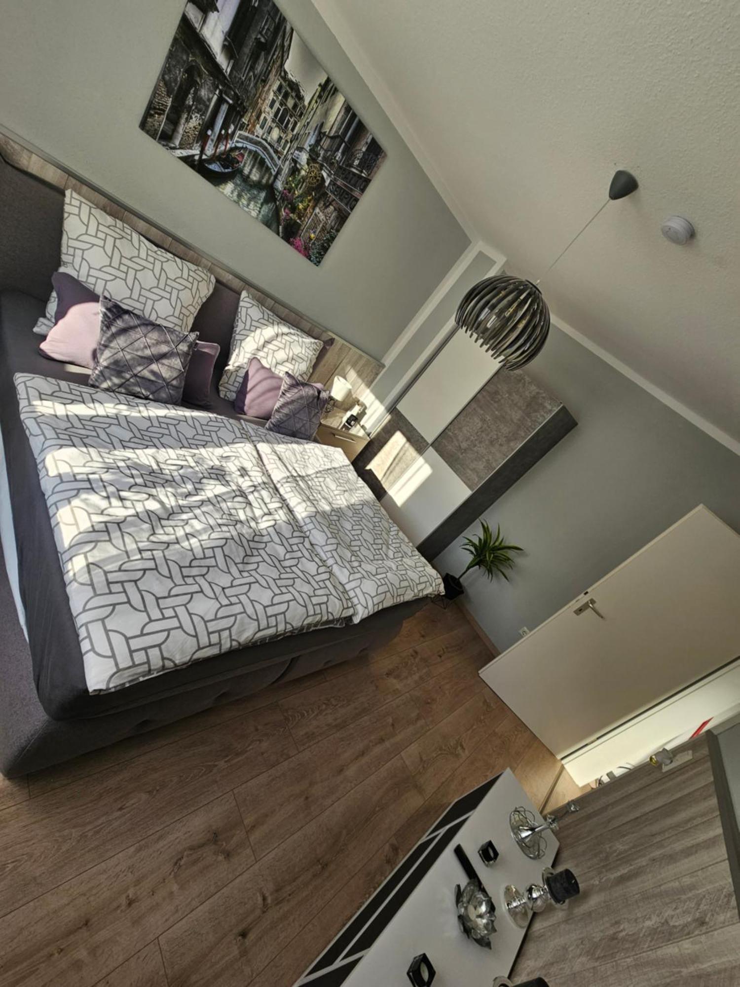 Schlafgut24 Apartment ดอร์ทมุนด์ ภายนอก รูปภาพ